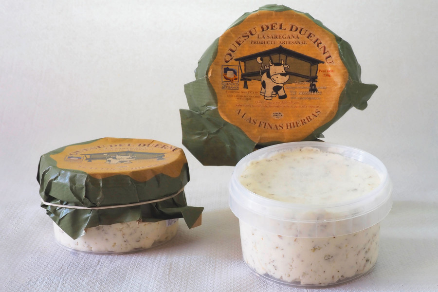 Quesu del duernu finas hierbas 230 gr